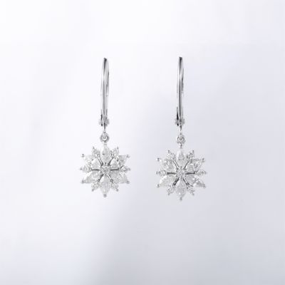 高端定制钻石耳饰